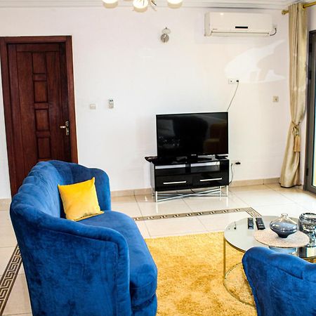Residence Le Carat Bonapriso Douala Exterior photo